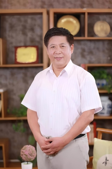 陈明